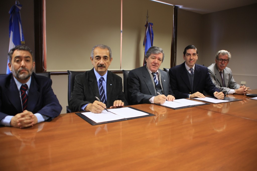 convenio-poder-judicial-y-min-justicia-y-ucse-1