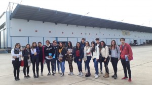 Alumnos de Lic. en Nutrición visitan el Banco de alimentos