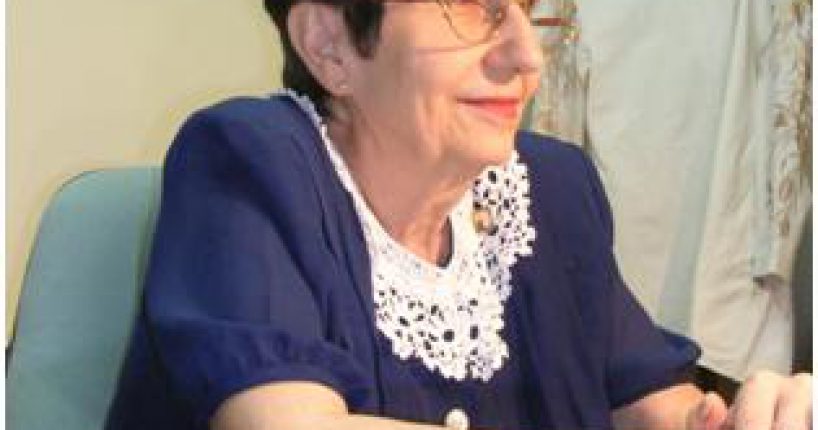 m.isabel larrauri m.isabel larrauri