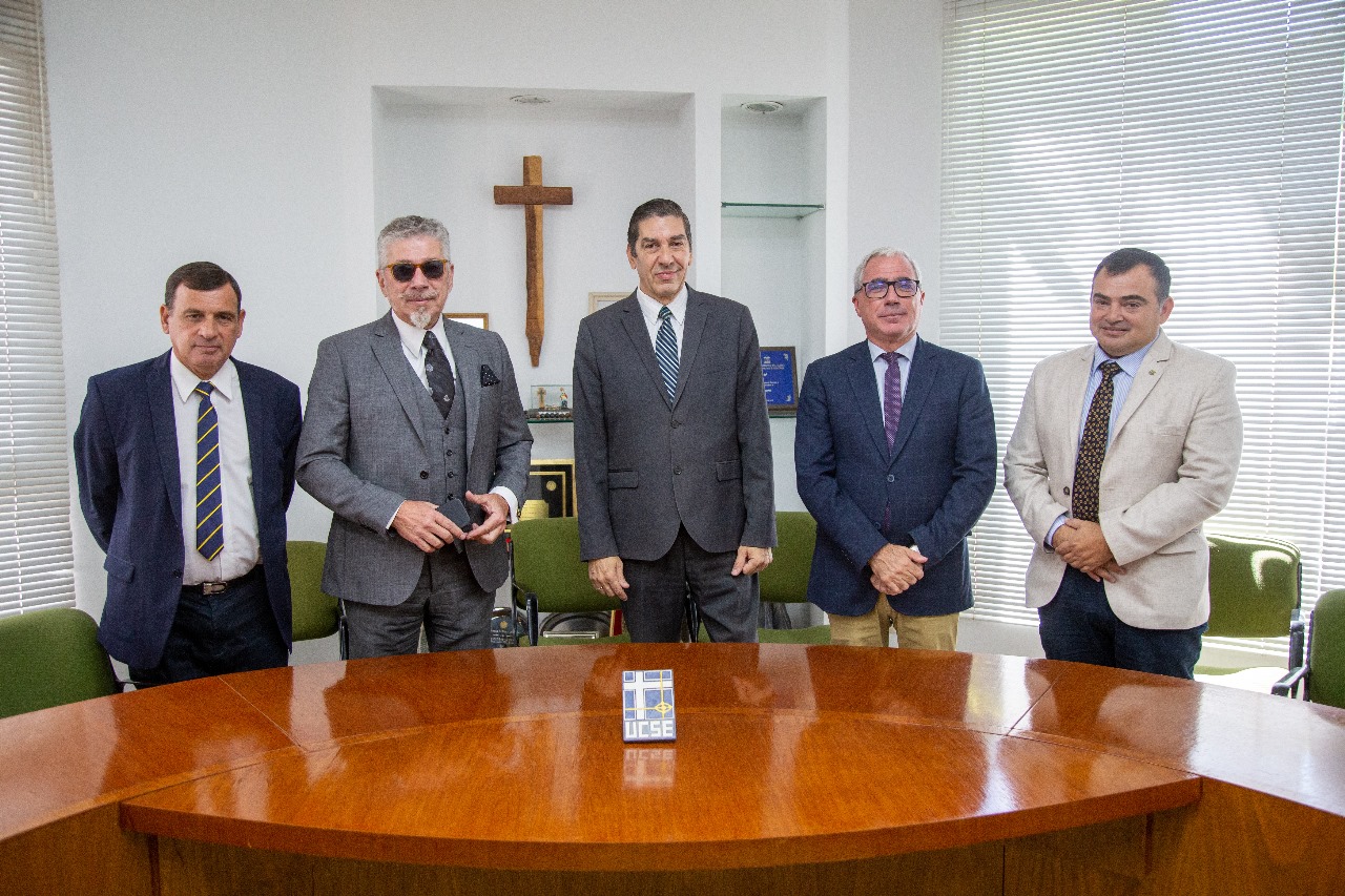 WhatsApp Image 2024-03-01 at 18.06.35 WhatsApp Image 2024-03-01 at 18.06.35